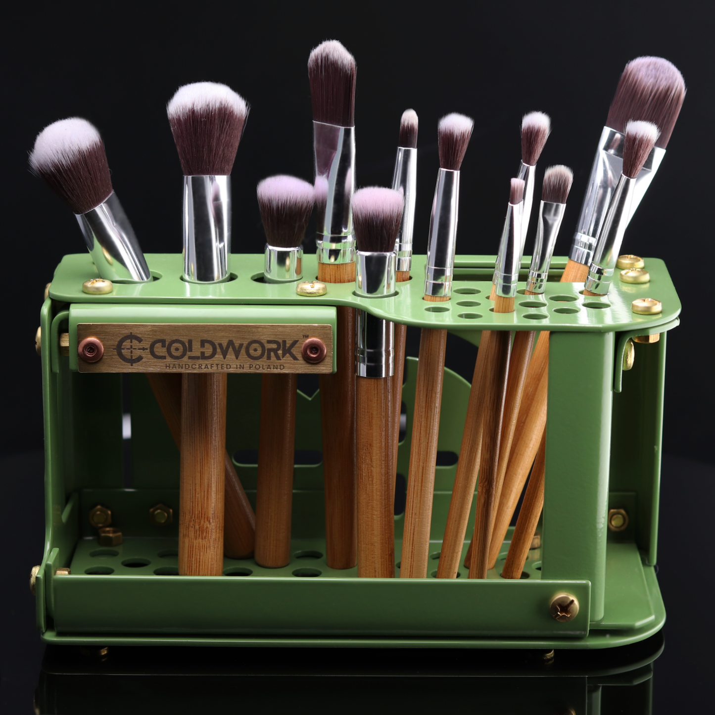 Coldwork Loftowy organizer na pędzle – stal / mosiądz - Black, Sage Green, White